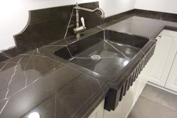 piano in pietra grey stone