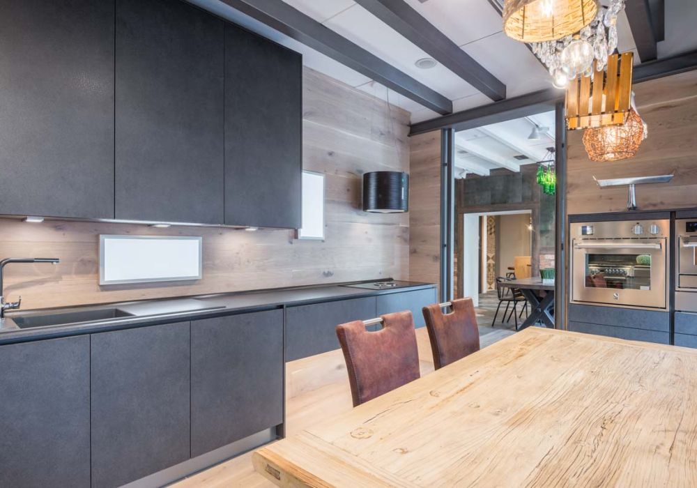 cucina realizzata con laminato ad alto spessore
